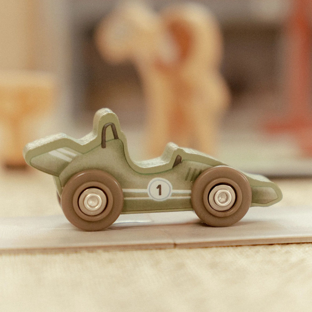 Little Dutch Play Case Race Track