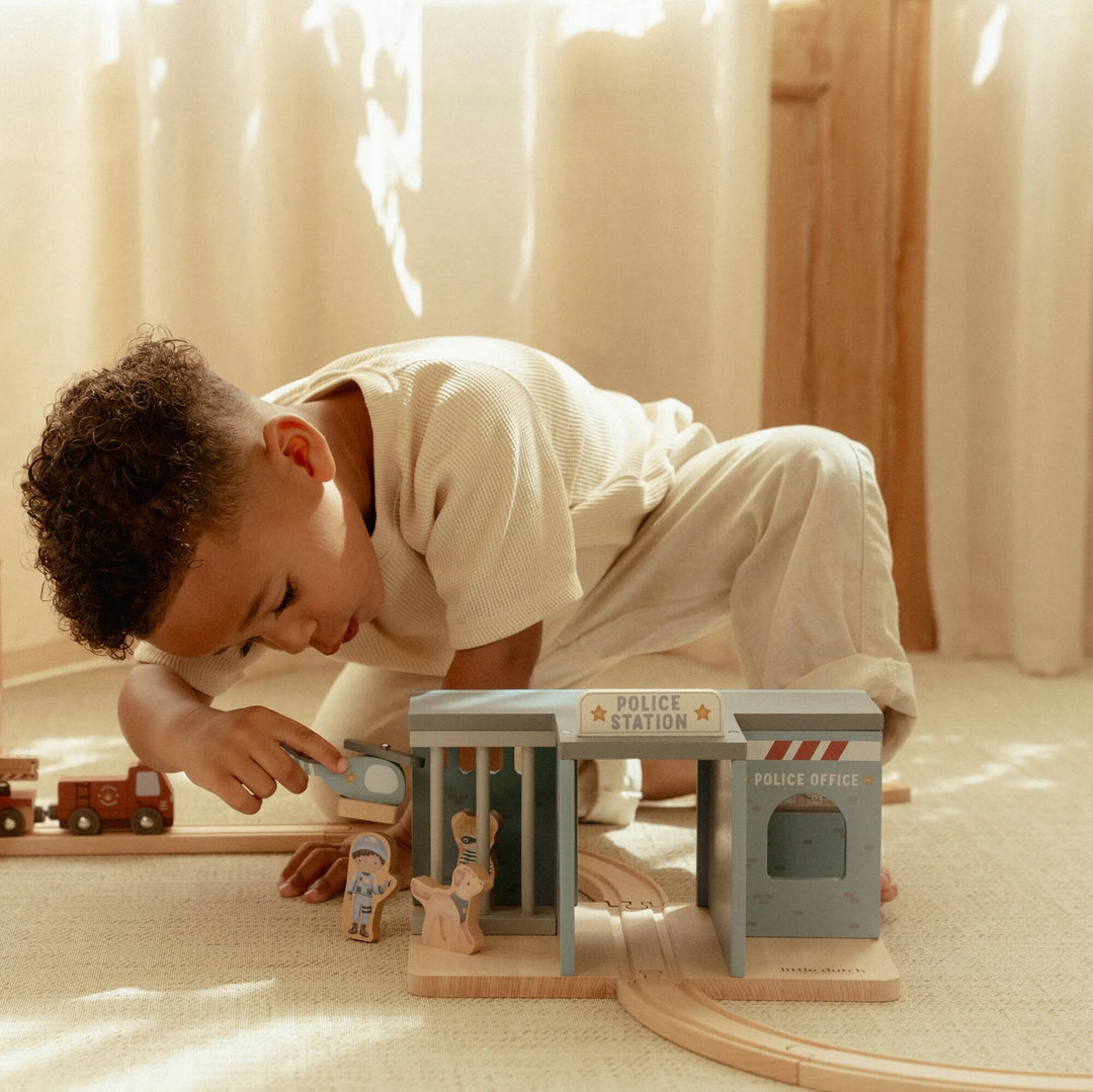 Little Dutch Police Station