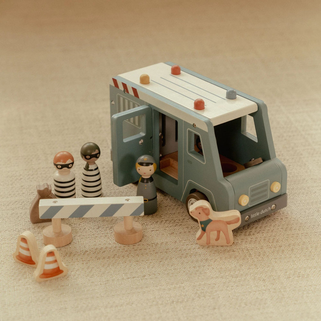 Little Dutch Police Van