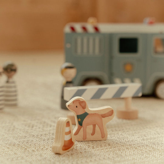 Little Dutch Police Van
