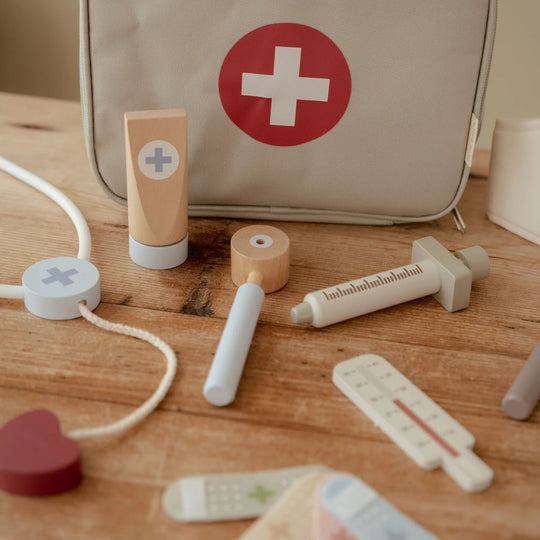 Little Dutch Doctor Set