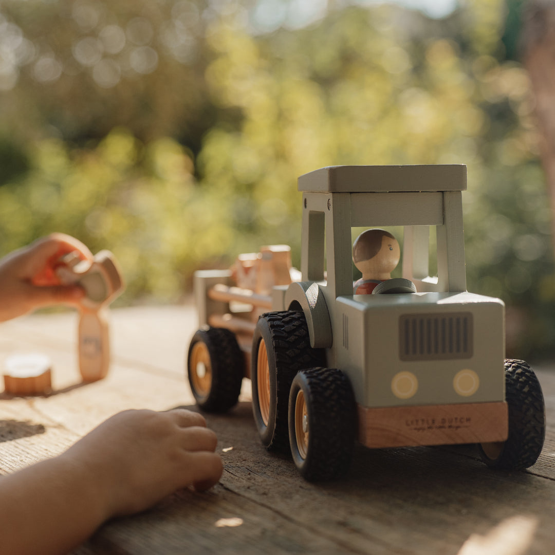 Little Farm Tractor With Trailer