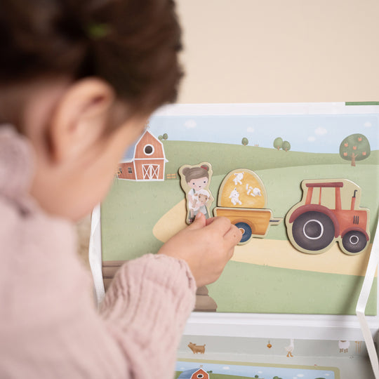 Little Farm Magnetic Playboard