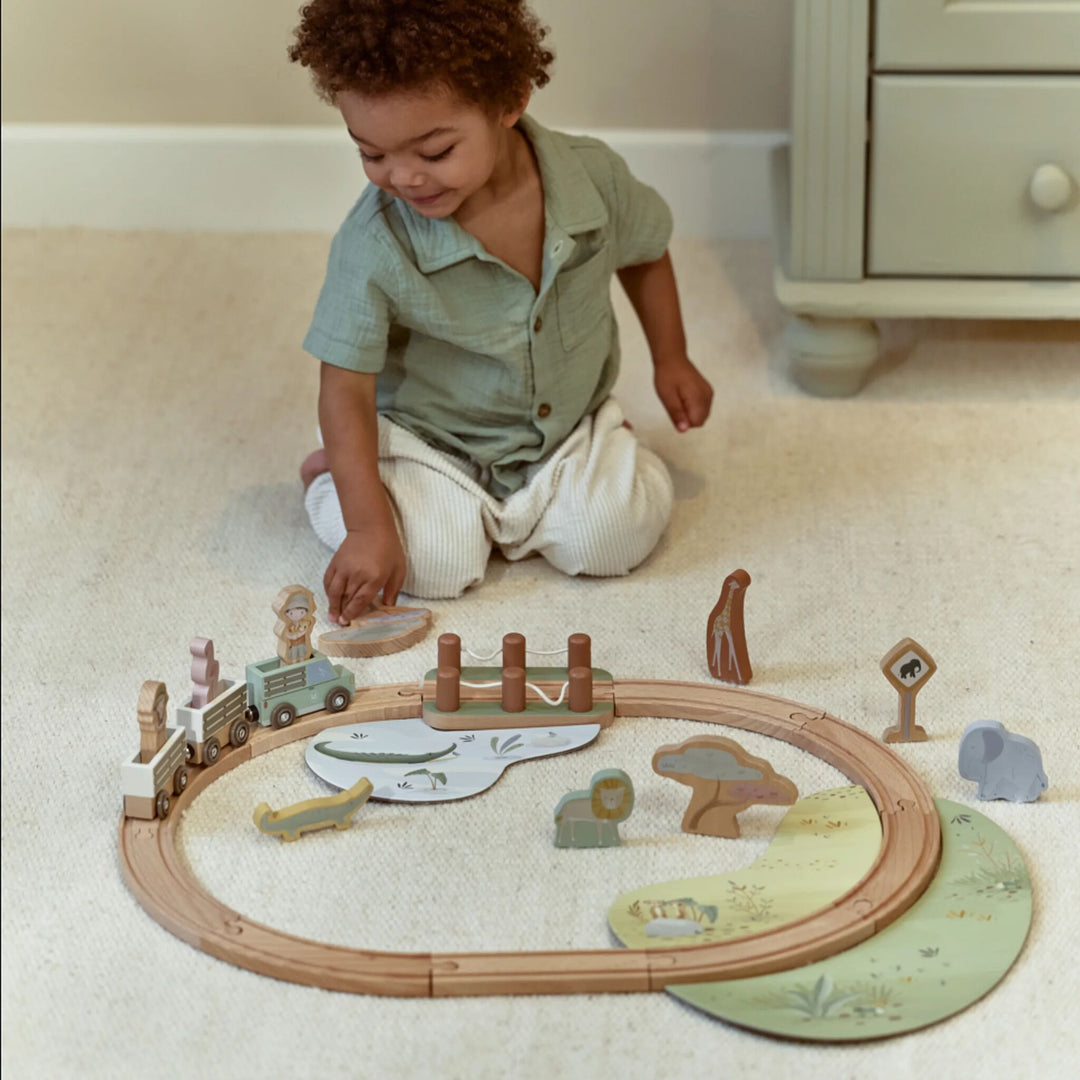 Safari Friends Wooden Train Set