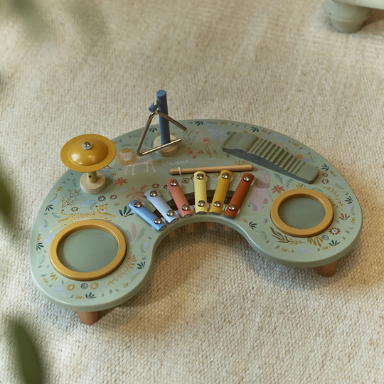 Safari Friends Music Table