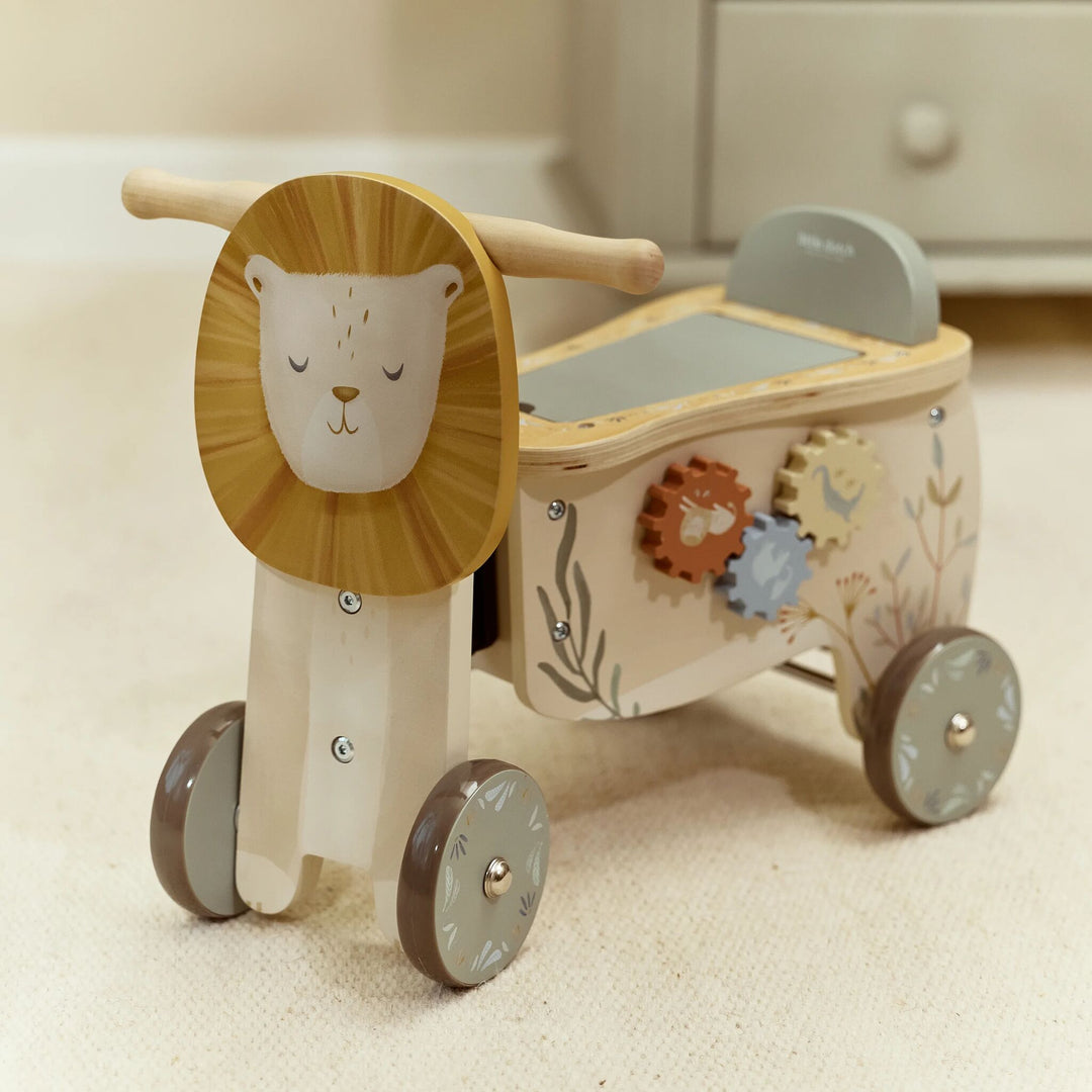 Safari Friends Ride-On Lion