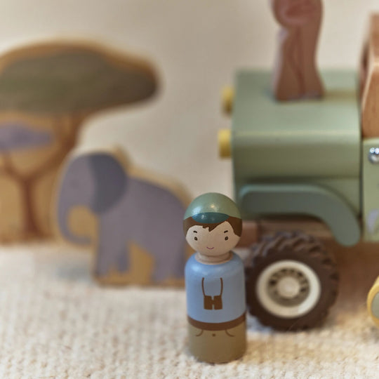 Safari Friends Wooden Safari Car with Animals