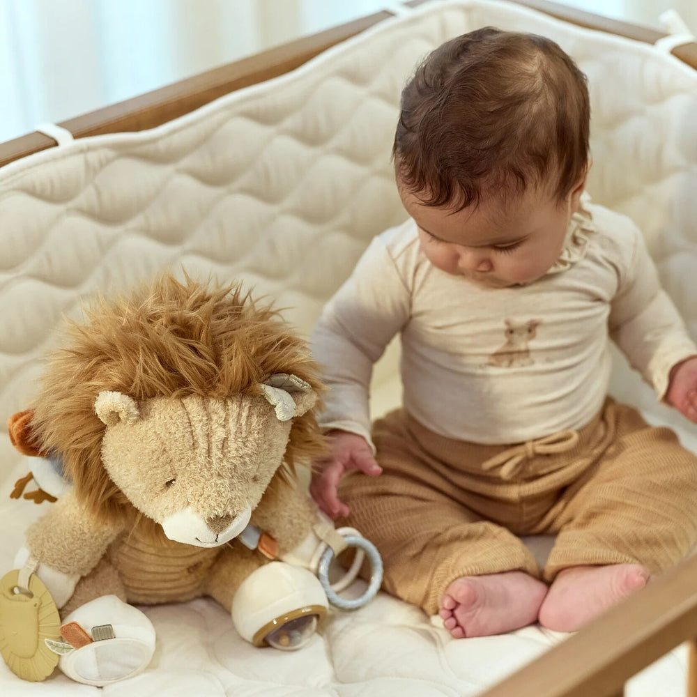 Little Dutch Safari Friends Activity Cuddle Lion