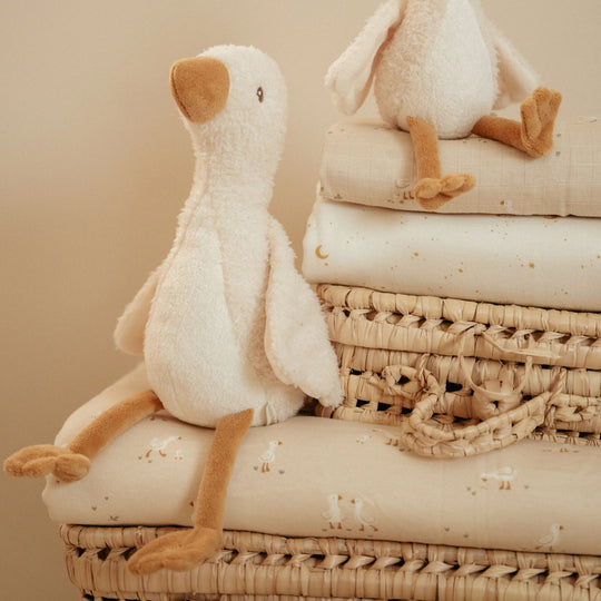 Little Dutch Cuddle Goose 17cm
