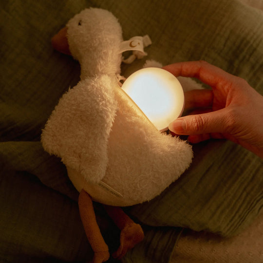 Little Dutch Newborn Naturals Cuddle Goose Light & Sound