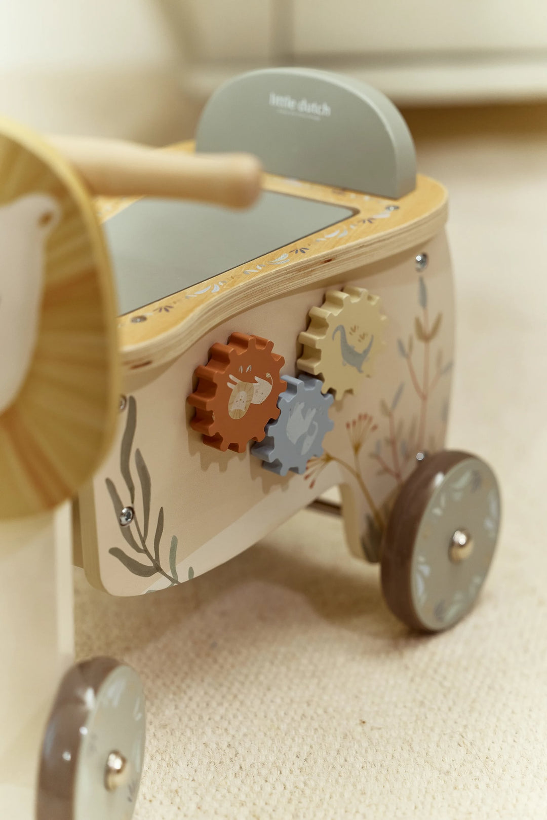 Safari Friends Ride-On Lion