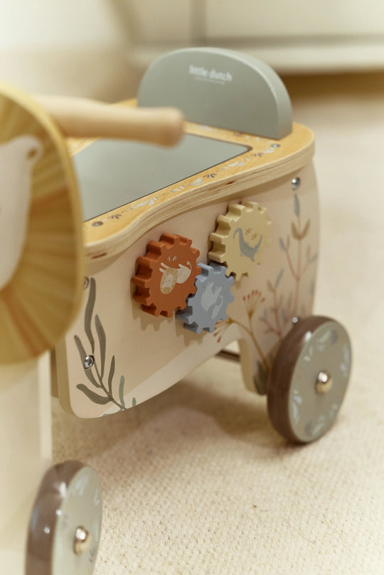 Safari Friends Ride-On Lion