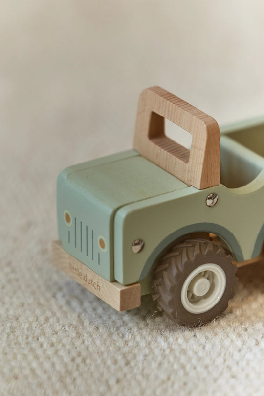 Safari Friends Wooden Safari Car
